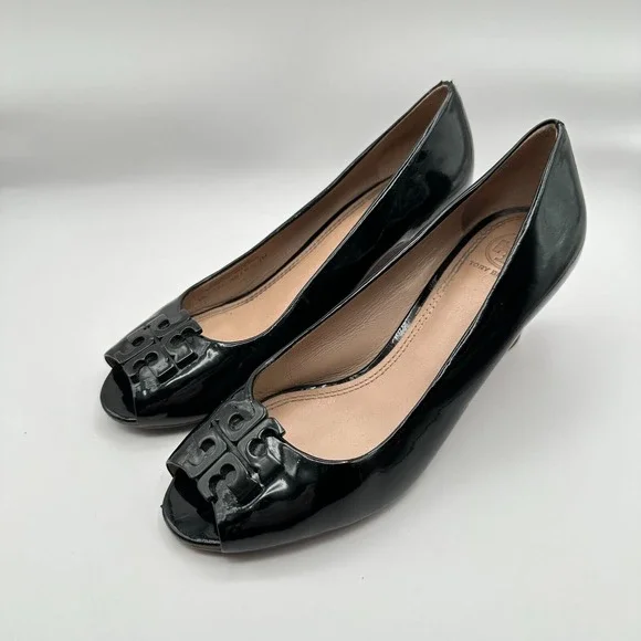 Tory Burch Lowell Wedge Heels Womens 7M Black Patent Leather Peep Toe Luxury CEO - Picture 1 of 10